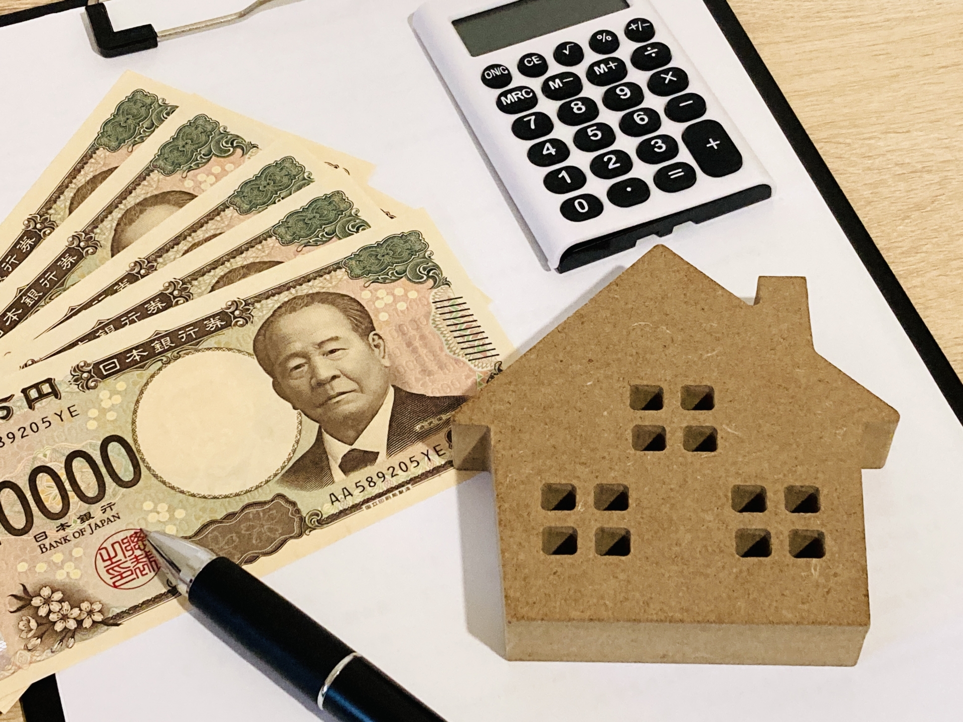 【2026年版】金利上昇時代に大阪市で住み替え！急ぐべき理由と高く売るコツ